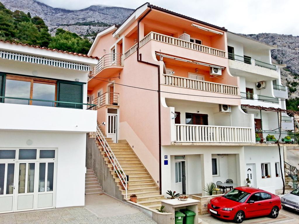 Apartments Emilija Makarská Pokoj fotografie