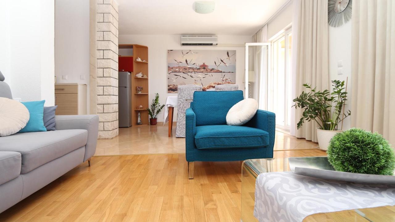 Apartments Emilija Makarská Exteriér fotografie